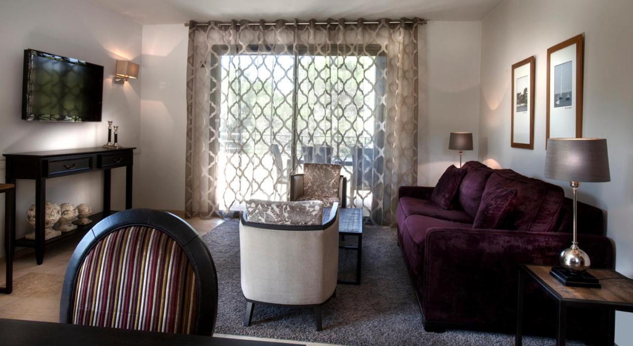 Residence Hoteliere 4 Etoiles Les Mas Du Grand Vallon Mougins Luaran gambar