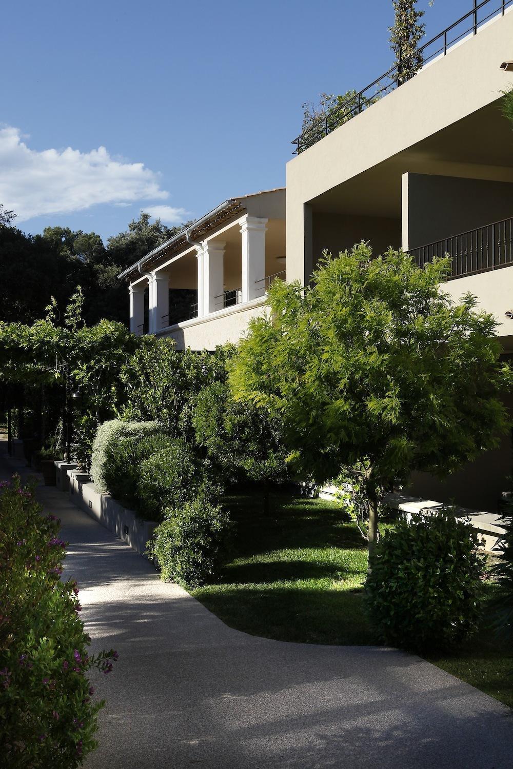 Residence Hoteliere 4 Etoiles Les Mas Du Grand Vallon Mougins Luaran gambar